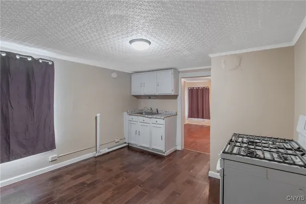 $245,000 | 306 Shuart Avenue, Syracuse, NY 13203
