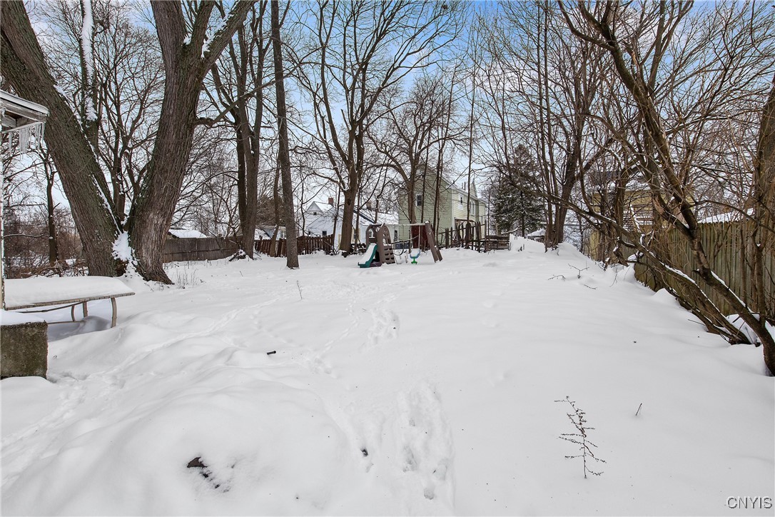 306 Shuart Avenue Syracuse, NY 13203 - Photo 41 of 48