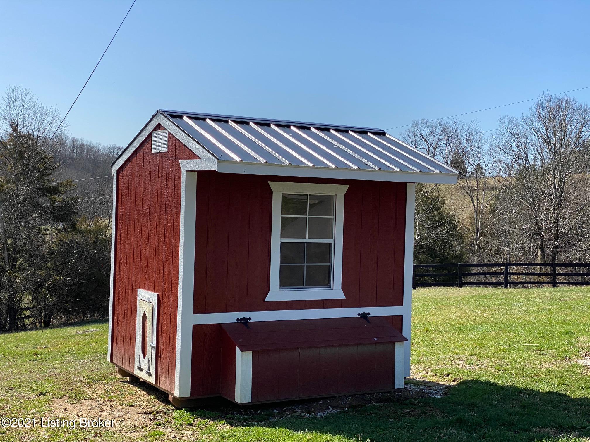 3261 Mink Run Road Frankfort, KY 40601 - Photo 7 of 64 IMG_1885