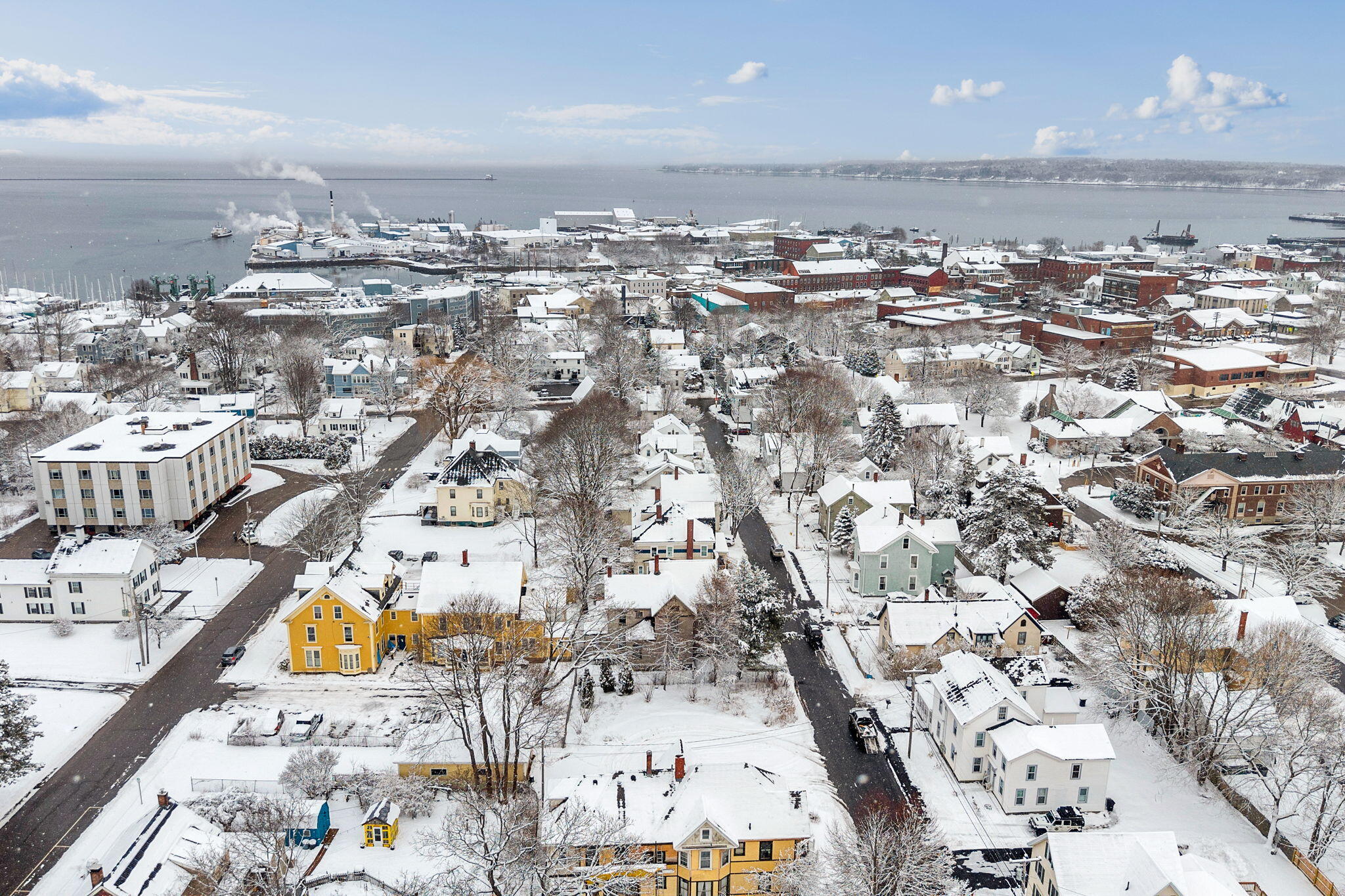 19-21 Grove Street Rockland, ME 04841 - Photo 5 of 85 3-web-or-mls-19-grove-st