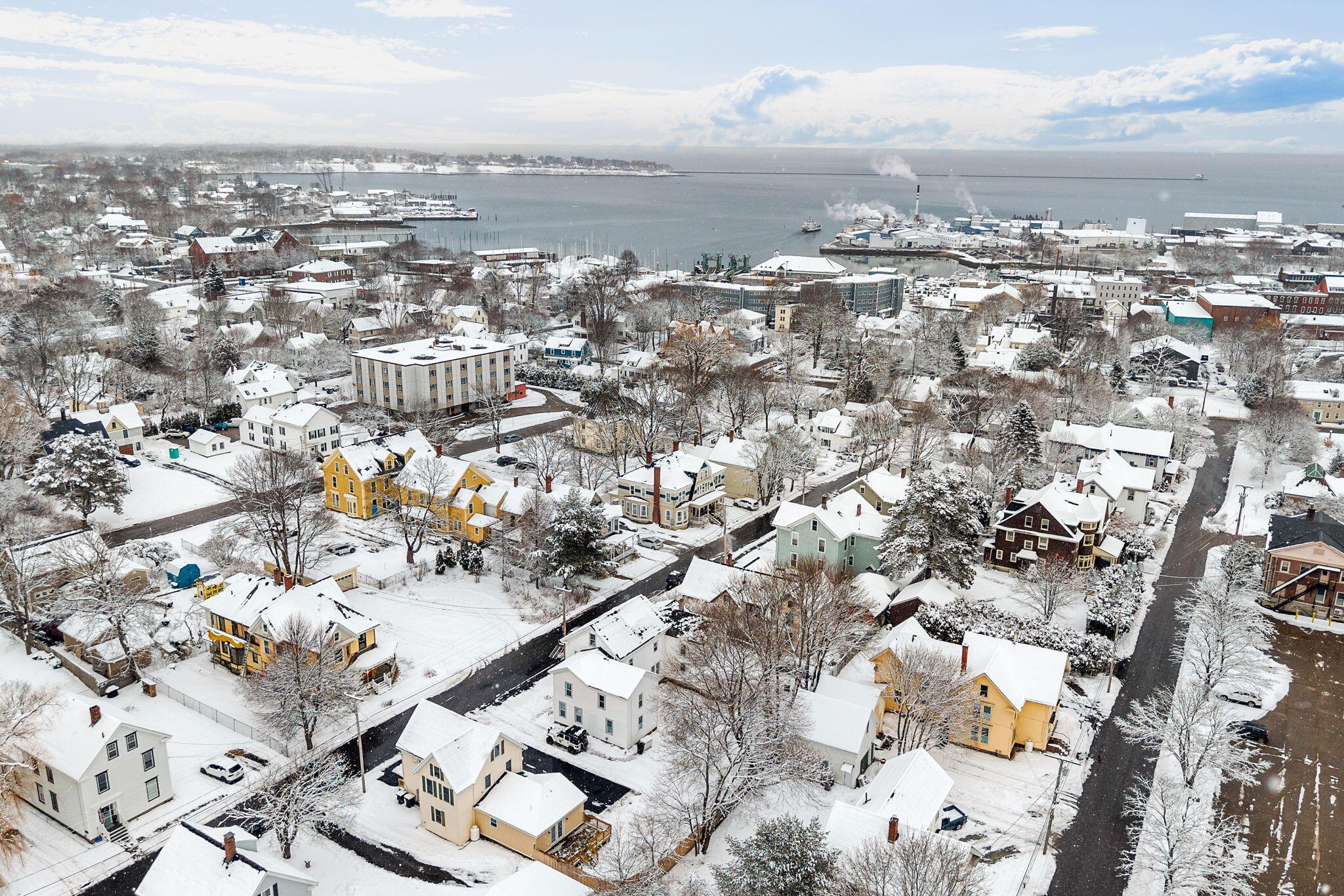 19-21 Grove Street Rockland, ME 04841 - Photo 76 of 85 2-web-or-mls-19-grove-st