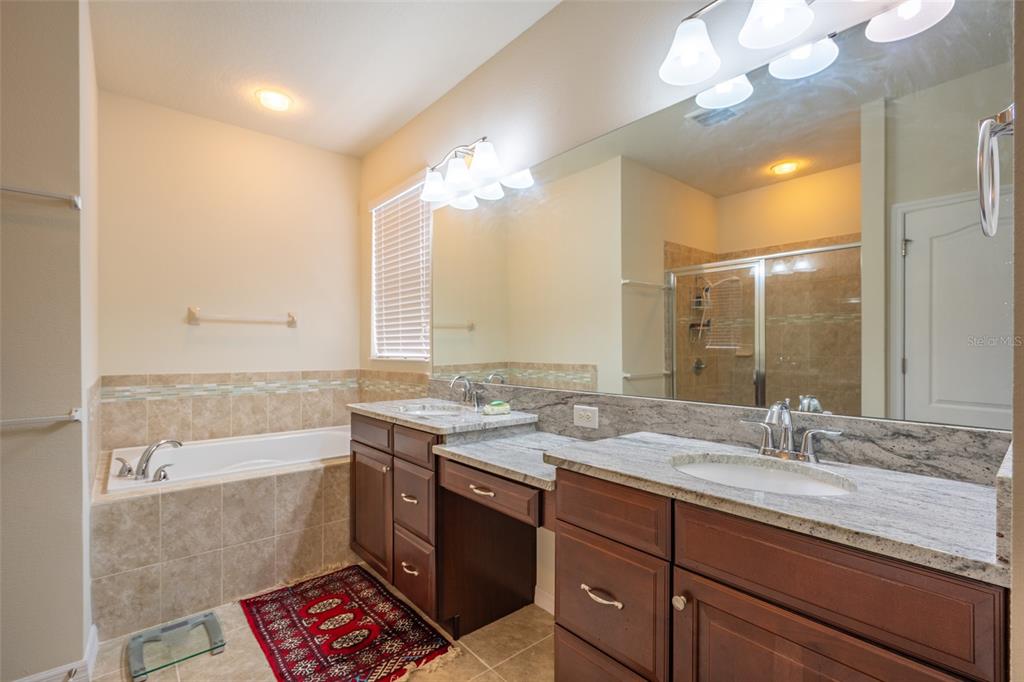11038 Spring Point Circle Riverview, FL 33579 - Photo 13 of 27 Gallery Image 13