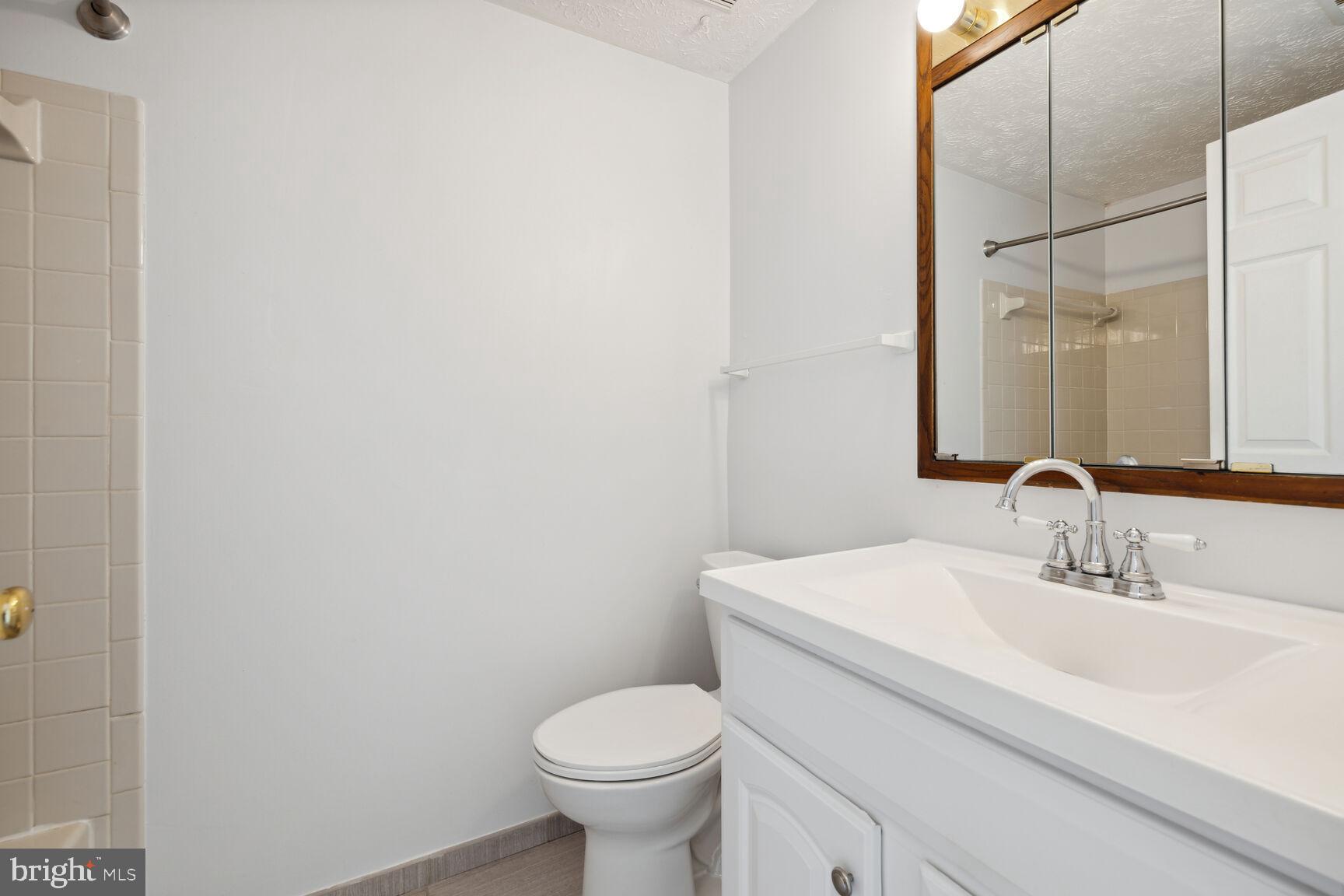 303 Palmspring Drive, Unit 10 Gaithersburg, MD 20878 - Photo 12 of 21