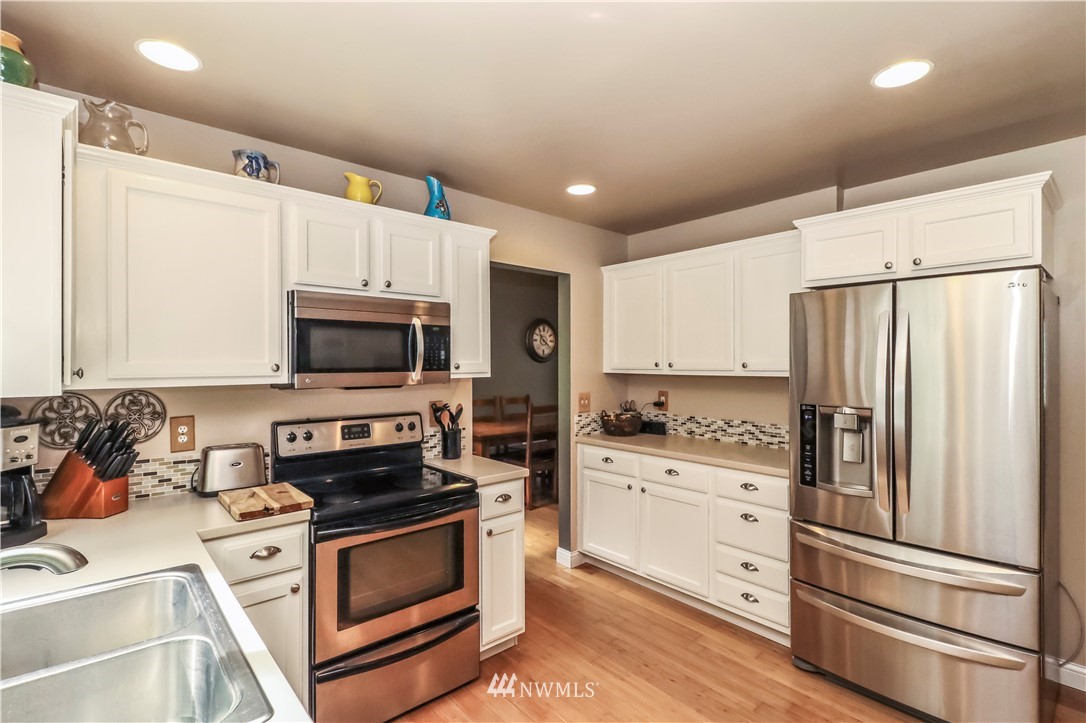 12973 Phillips Ridge Road Southeast Monroe, WA 98272 - Photo 10 of 31 Gallery Image 10