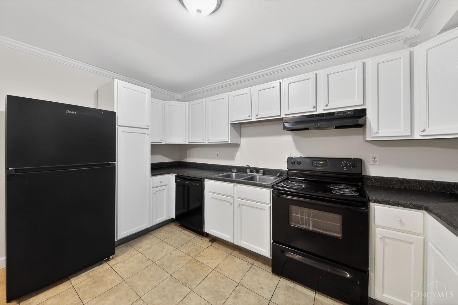 3250 Springdale Road Cincinnati, OH 45251 - Photo 15 of 30