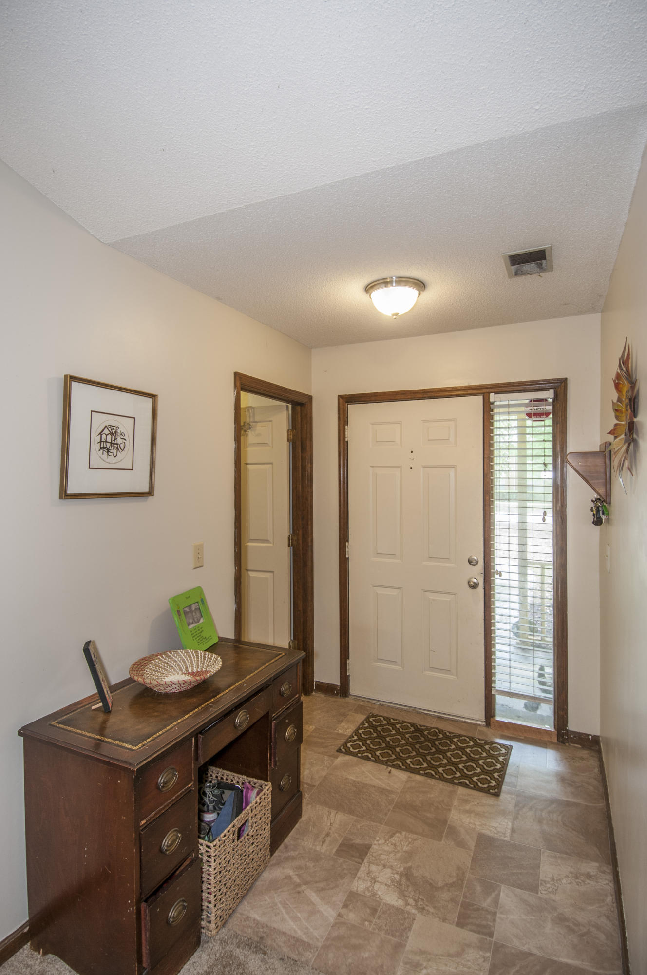 1758 Dogwood Road Charleston, SC 29414 - Photo 2 of 22 Foyer
