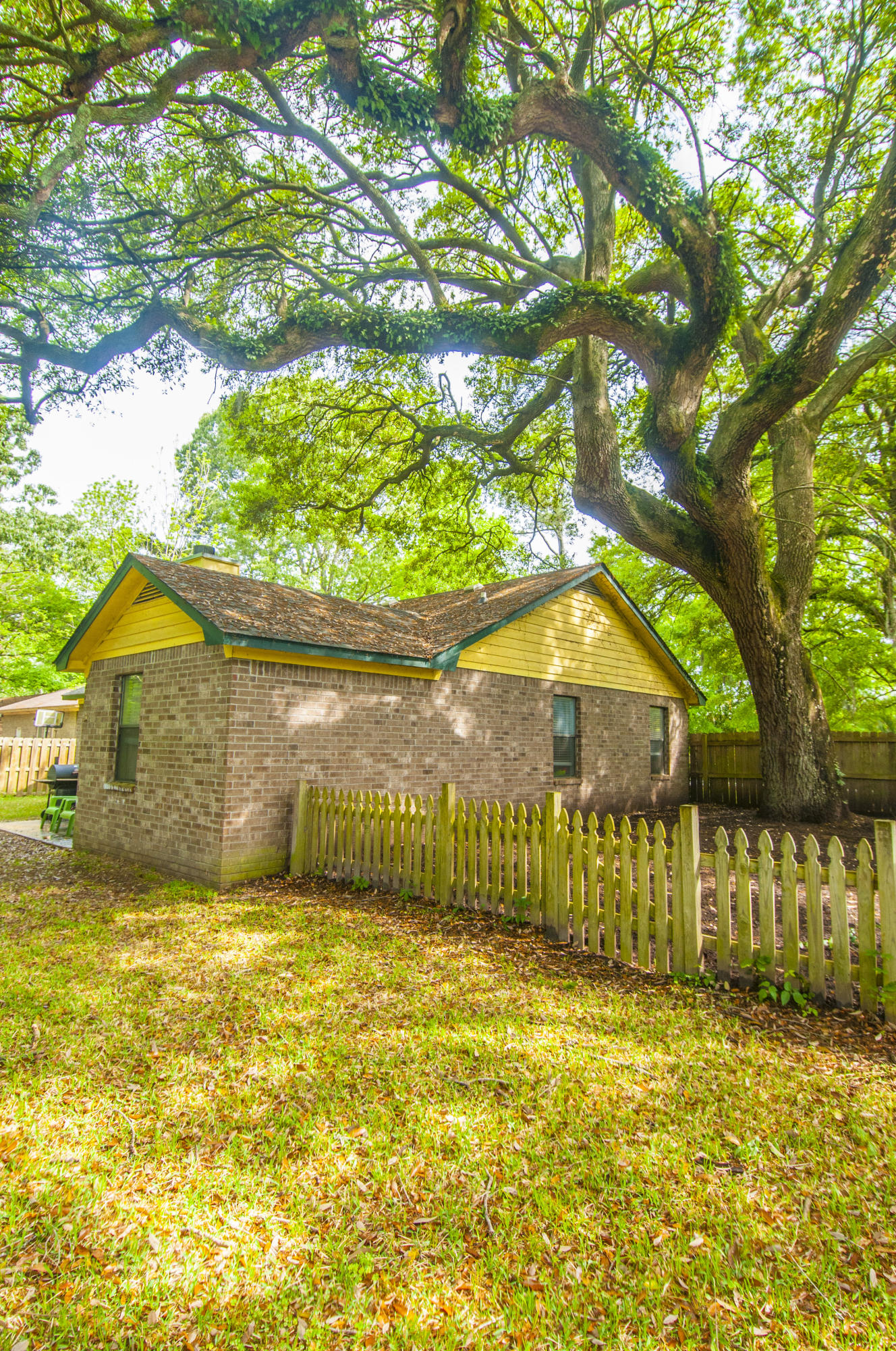 1758 Dogwood Road Charleston, SC 29414 - Photo 21 of 22 _DSC3536