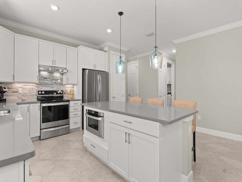 4610 Ibis Road Vero Beach, FL 32967 - Photo 8 of 36 Gallery Image 8