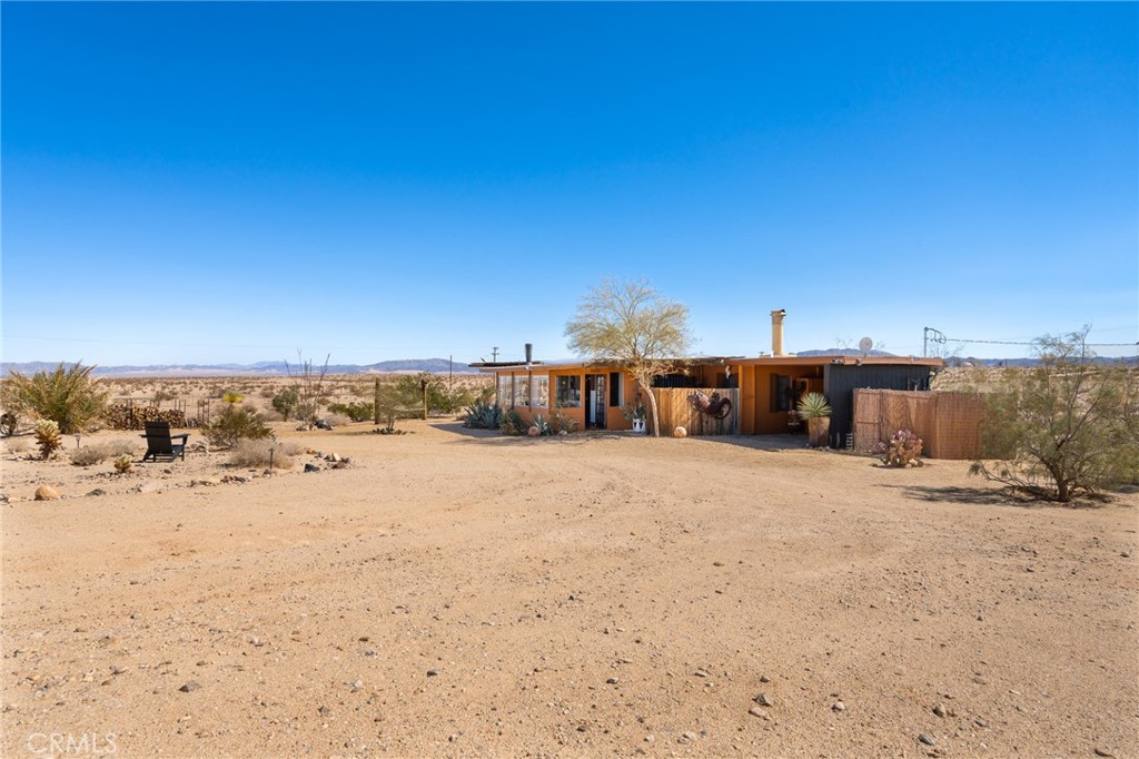 5148 Godwin Road Twentynine Palms, CA 92277 - Photo 35 of 39 a view of an ocean beach