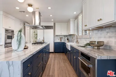 $3,595,000 | 12683 Promontory Road, Los Angeles, CA 90049