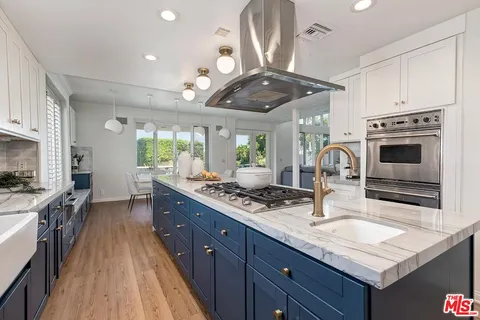 $3,595,000 | 12683 Promontory Road, Los Angeles, CA 90049