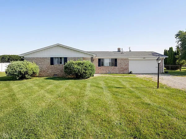 $235,000 | 5684 East US Highway 40, Greenfield, IN 46140