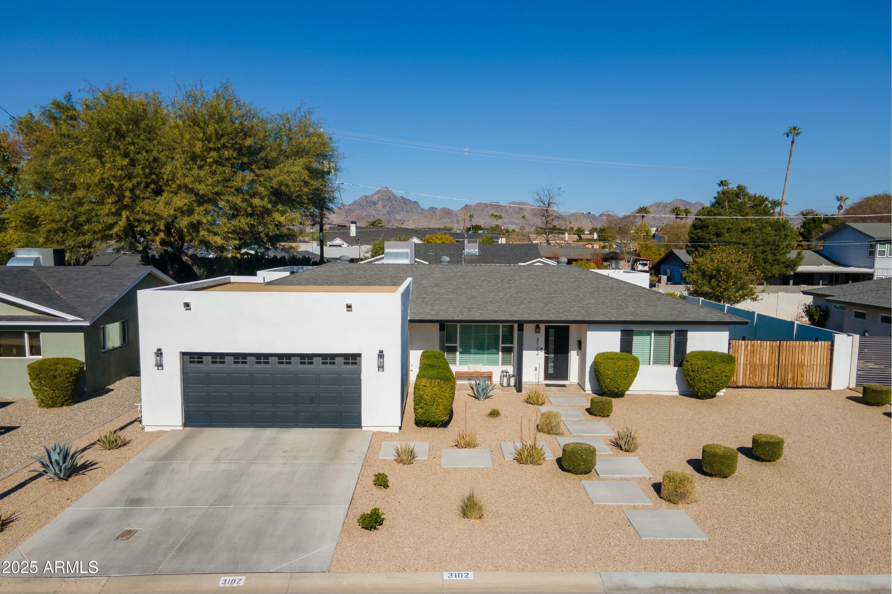 3102 East Roma Avenue Phoenix, AZ 85016 - Photo 4 of 40 3102 E ROMA