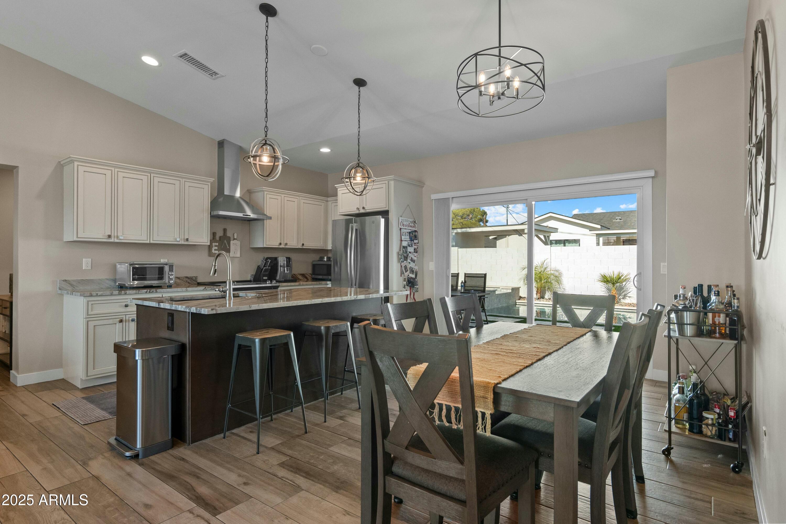 3102 East Roma Avenue Phoenix, AZ 85016 - Photo 9 of 40 Kitchen