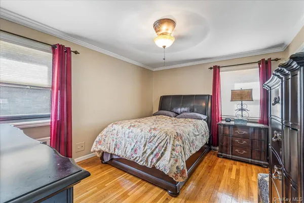 $400,000 | 15-49 160th Street, Unit 6145 | Clearview