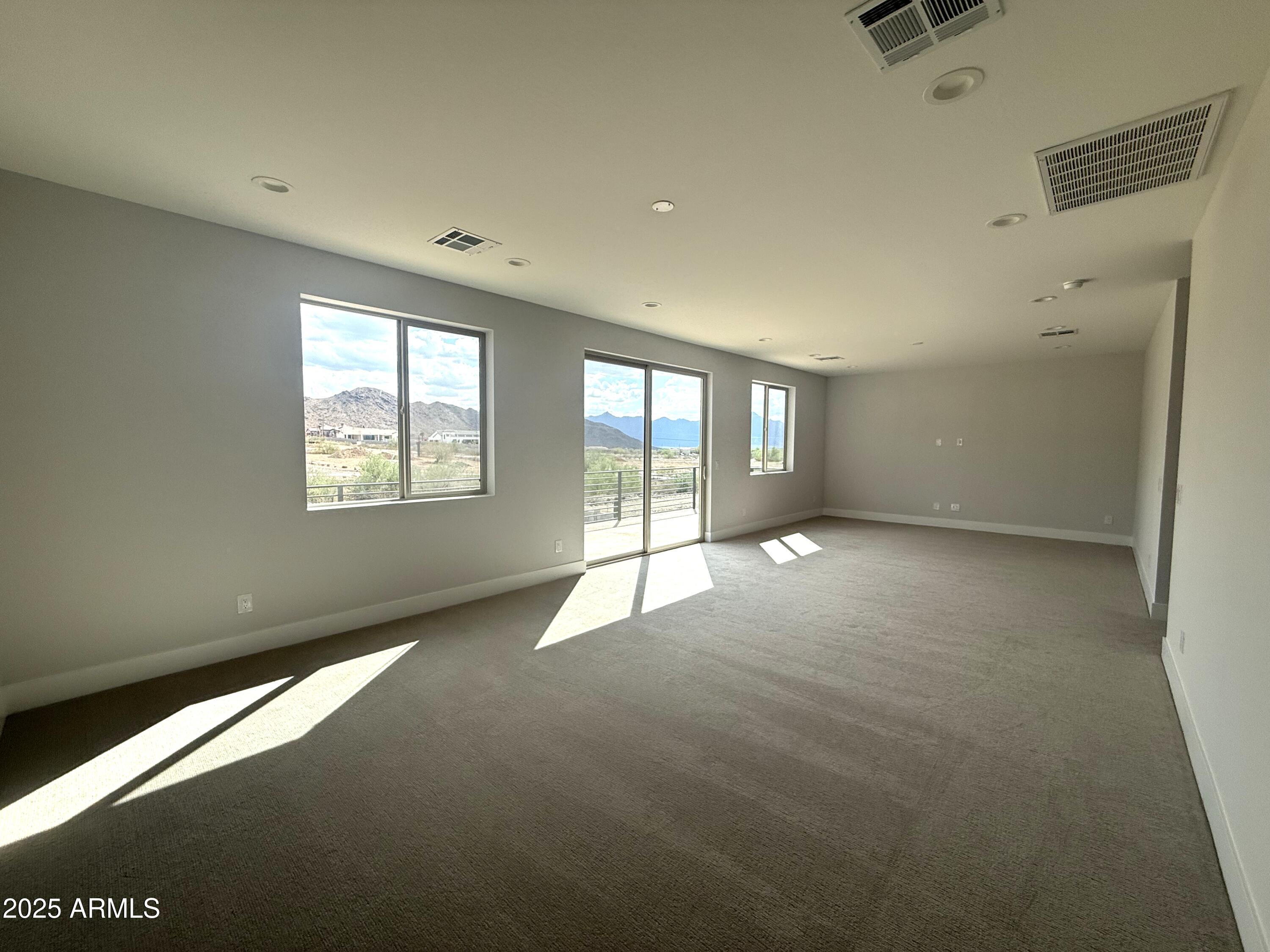 3835 West Fox Road Laveen, AZ 85339 - Photo 8 of 21 2-story