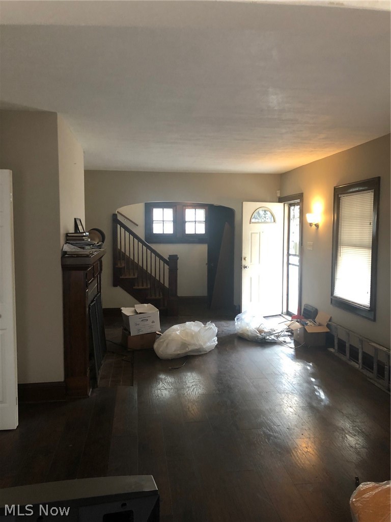 809 Diagonal Road Akron, OH 44320 - Photo 3 of 19