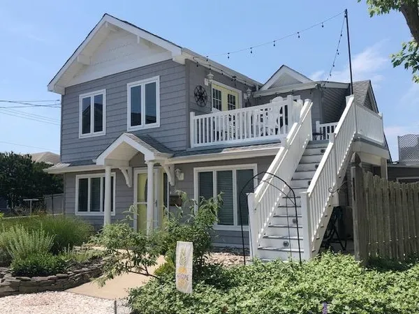 $999,000 | 108 West Rosemary Road, Wildwood Crest, NJ 08260