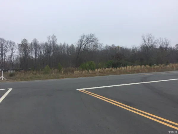 a view of a tennis court
