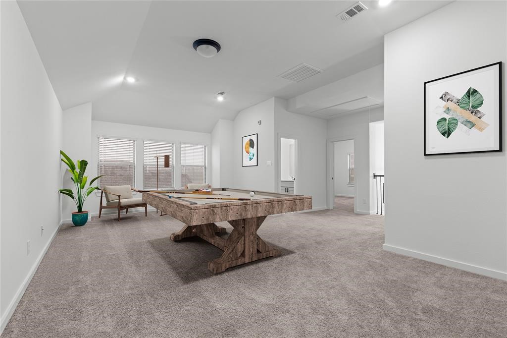 8310 Amethyst Valley Lane Angleton, TX 77515 - Photo 4 of 7 a living room with furniture a window and potted plant