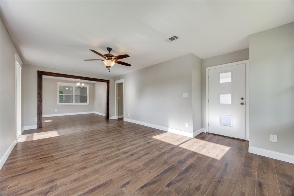 100 West Hull Street Denison, TX 75021 - Photo 3 of 35