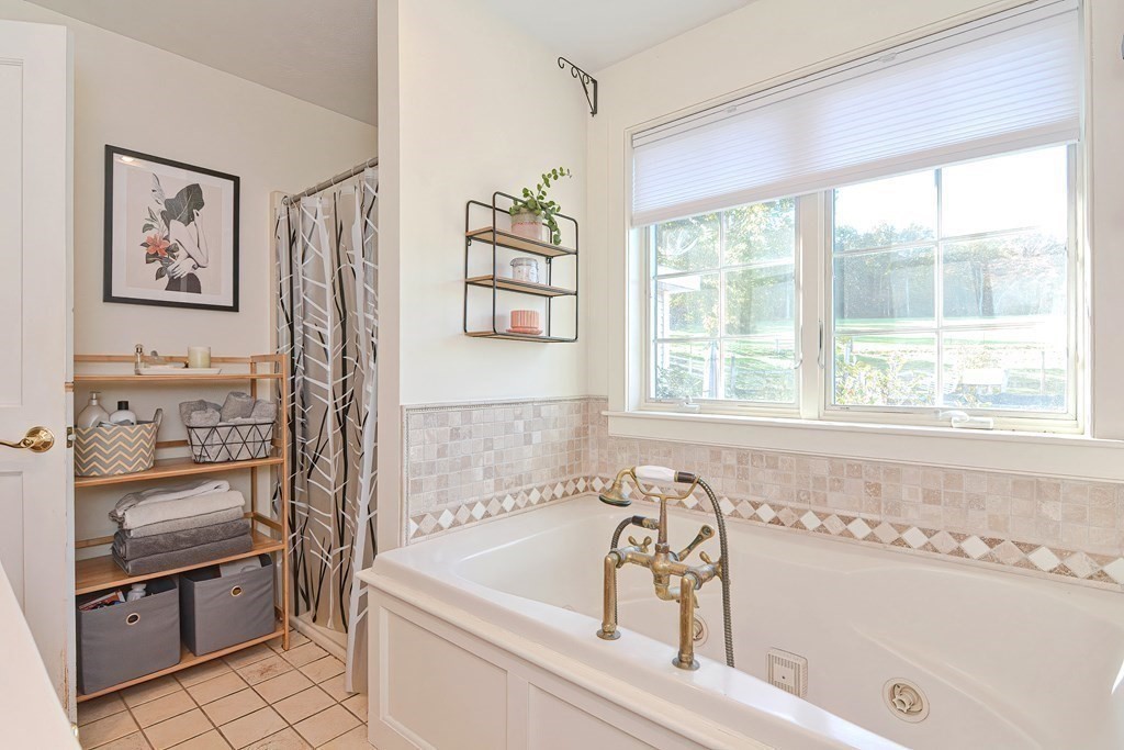 99 Moosehill Road Leicester, MA 01524 - Photo 20 of 42