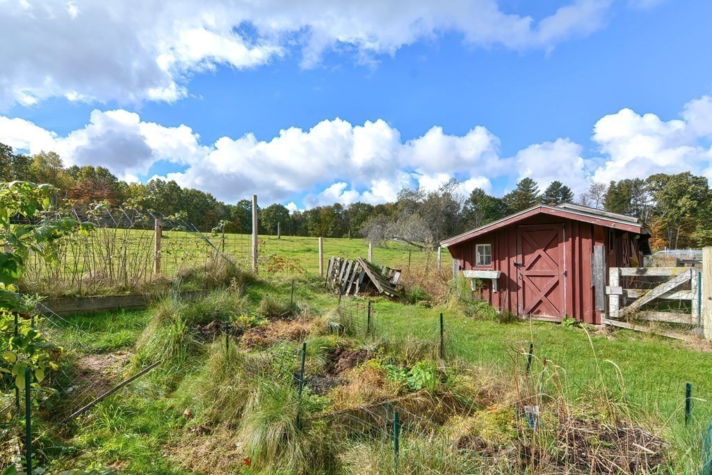 99 Moosehill Road Leicester, MA 01524 - Photo 35 of 42