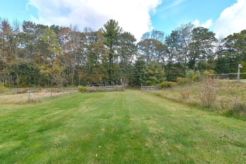 99 Moosehill Road Leicester, MA 01524 - Photo 38 of 42