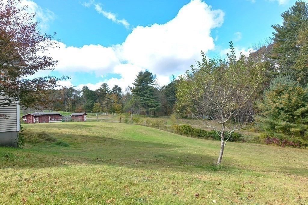 99 Moosehill Road Leicester, MA 01524 - Photo 39 of 42