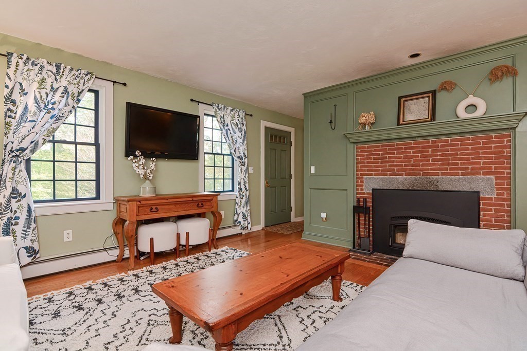 99 Moosehill Road Leicester, MA 01524 - Photo 8 of 42