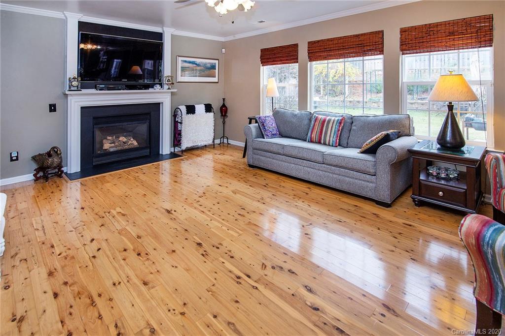 9323 Culcairn Road Huntersville, NC 28078 - Photo 3 of 24 Gallery Image 3