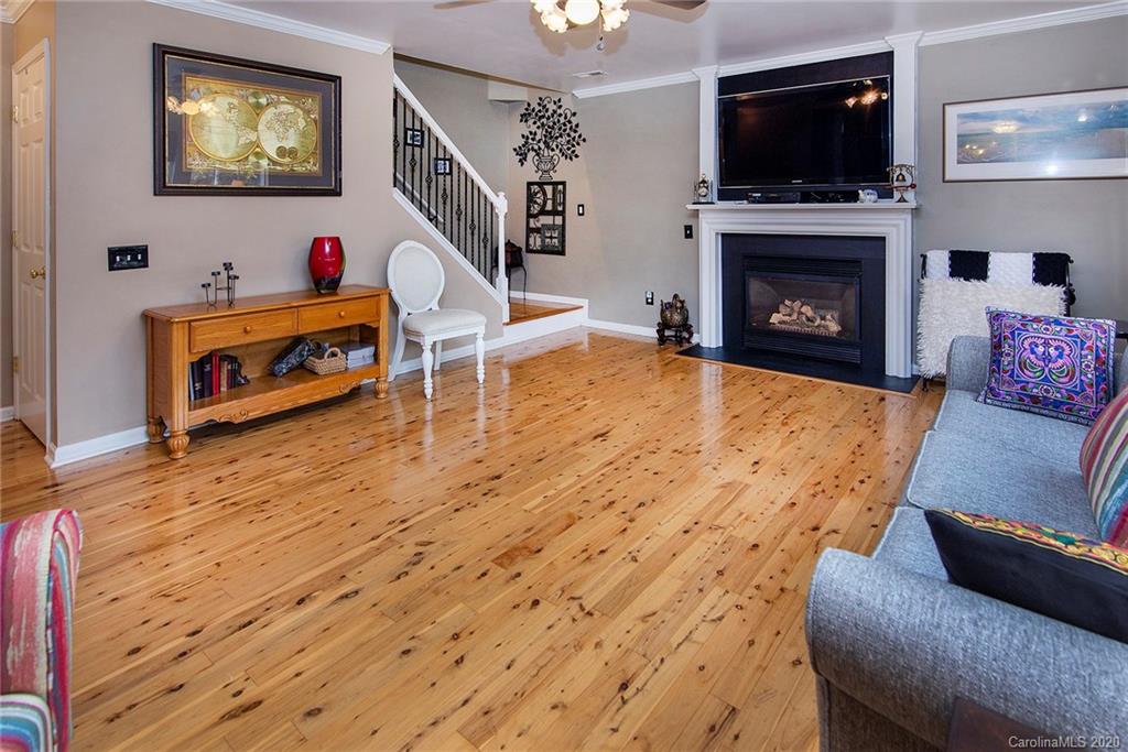 9323 Culcairn Road Huntersville, NC 28078 - Photo 4 of 24 Gallery Image 4