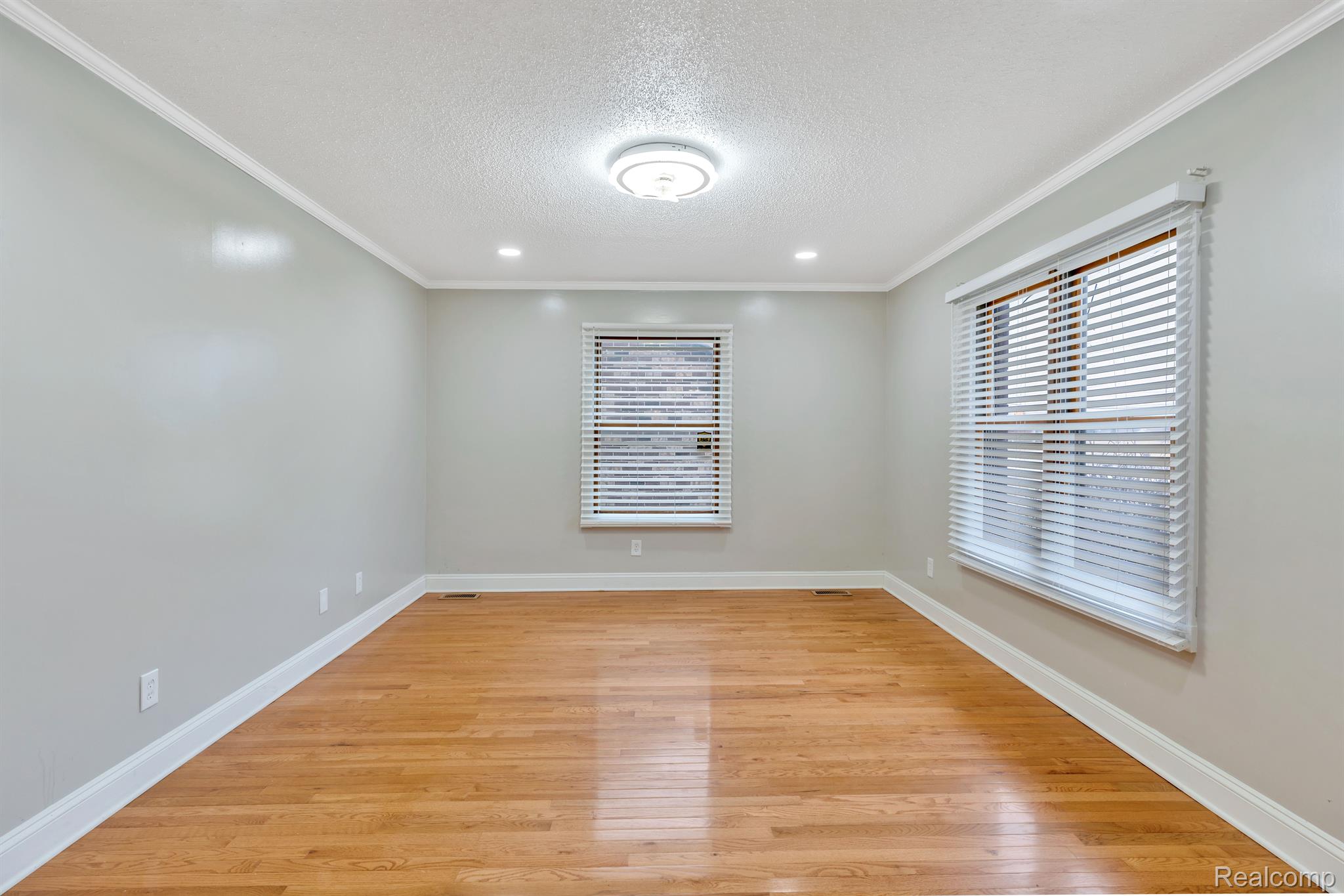 23300 Northline Road Taylor, MI 48180 - Photo 15 of 48 Gallery Image 15