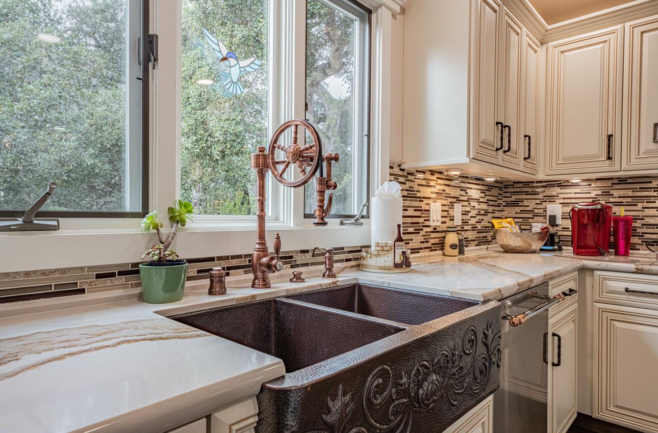 11394 Saddle Road Monterey, CA 93940 - Photo 23 of 85