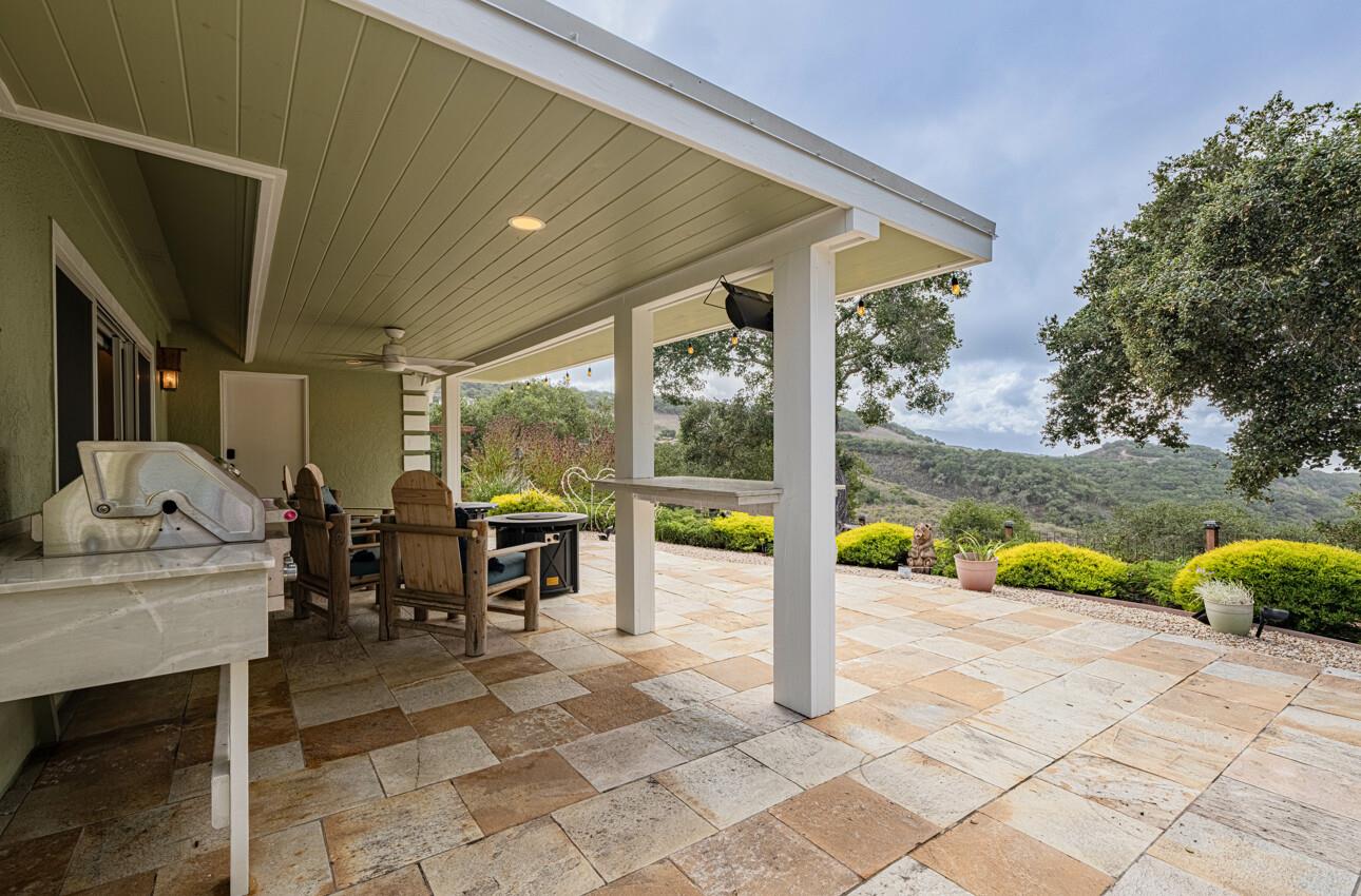 11394 Saddle Road Monterey, CA 93940 - Photo 31 of 85