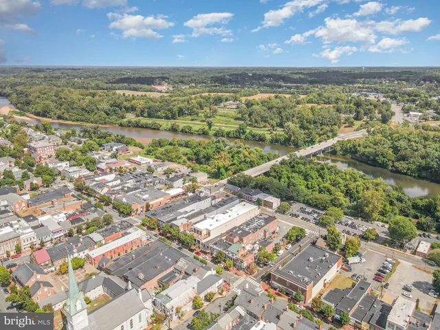 $1,495,000 | 913 Caroline Street, Fredericksburg, VA 22401