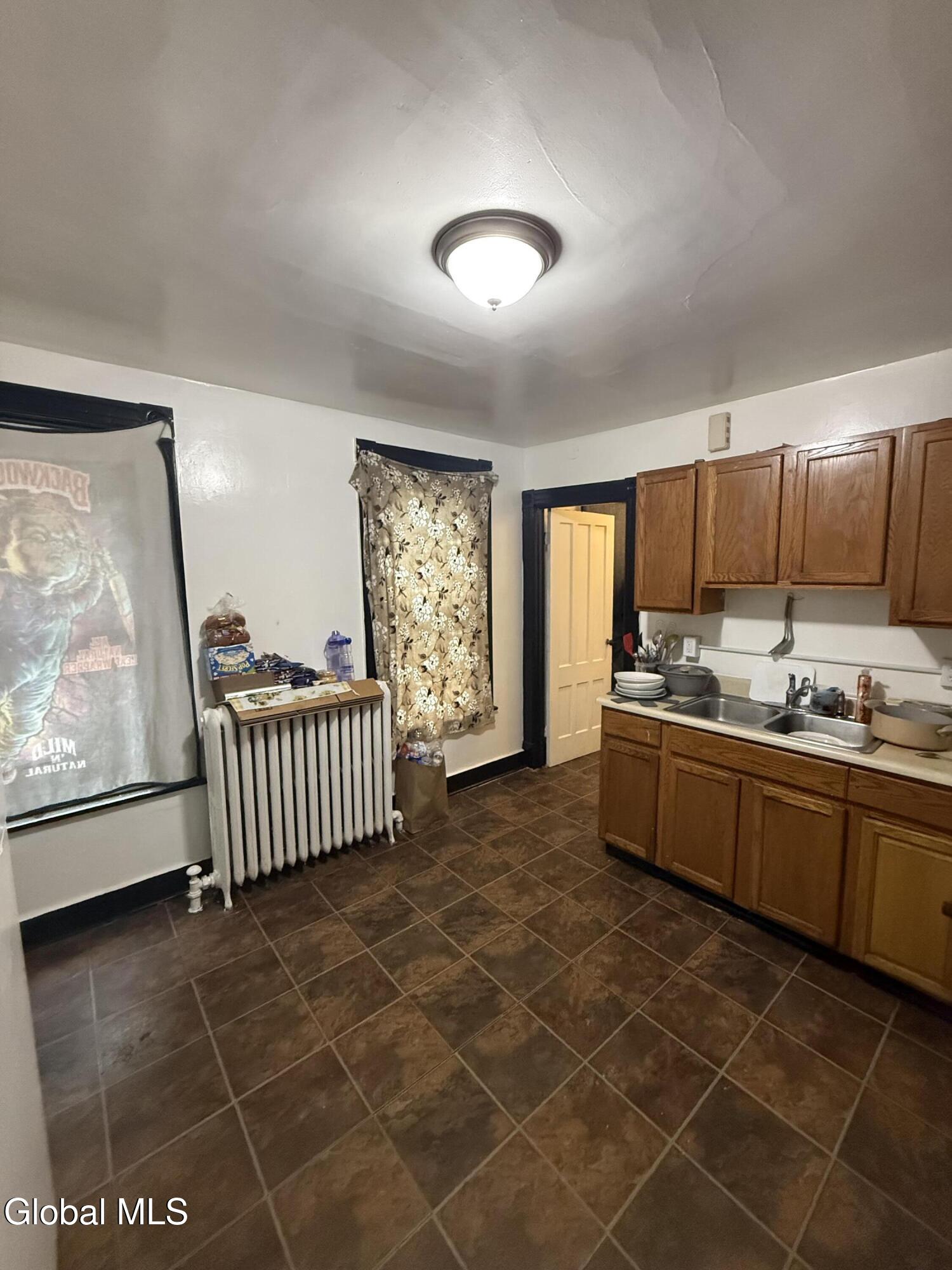 125 Spring Street Albany, NY 12203 - Photo 7 of 9 IMG_7497