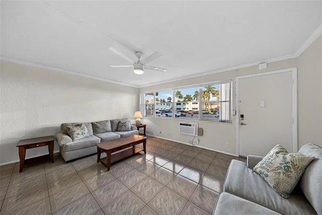 $1,675 | 625 Antioch Avenue, Unit 108, Fort Lauderdale, FL 33304