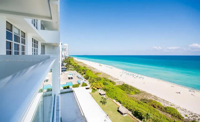 $5,000 | 5601 Collins Avenue, Unit 1204, Miami Beach, FL 33140