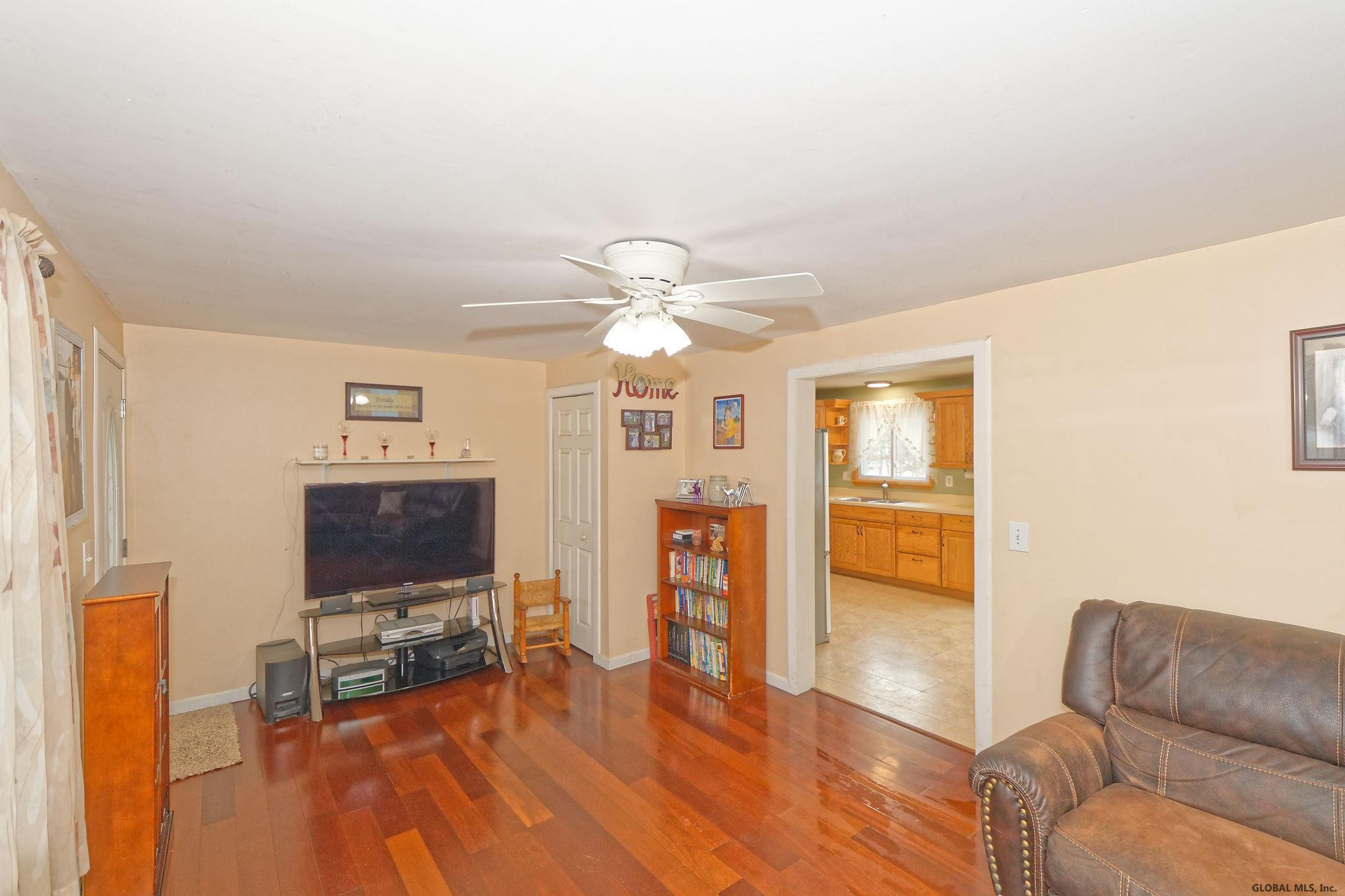 1275 Simons Road Schodack, NY 12033 - Photo 10 of 33 Photo 10