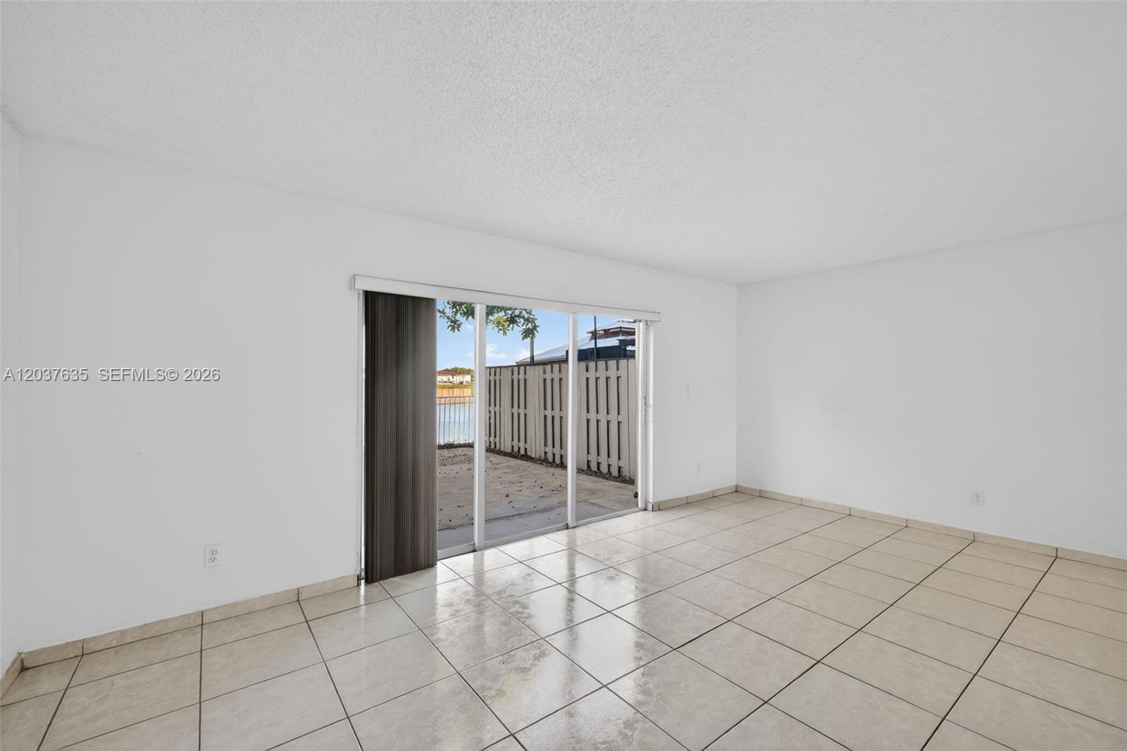 17378 Southwest 139th Court Miami, FL 33177 - Photo 13 of 36