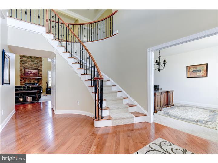 133 Bennington Road Phoenixville, PA 19460 - Photo 3 of 25 Foyer