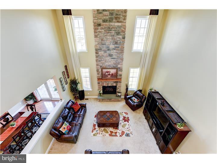 133 Bennington Road Phoenixville, PA 19460 - Photo 4 of 25 Living Room