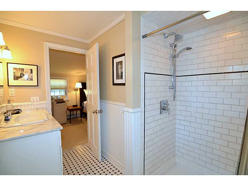 138 Edgehill Road Warwick, RI 02889 - Photo 16 of 25 Master Bath/Spa.
