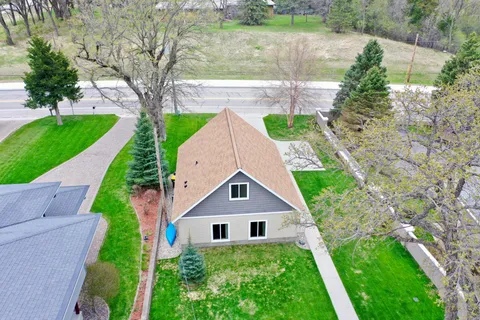 $885,000 | 223 Lake Avenue South, Spicer, MN 56288