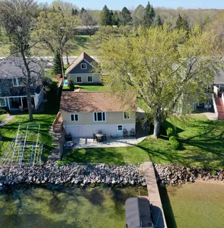 $885,000 | 223 Lake Avenue South, Spicer, MN 56288