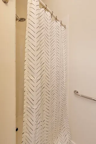 $545,000 | 490 Nuthatch Way, Lindenhurst, IL 60046