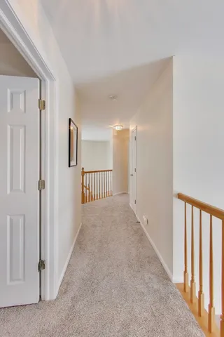 $545,000 | 490 Nuthatch Way, Lindenhurst, IL 60046