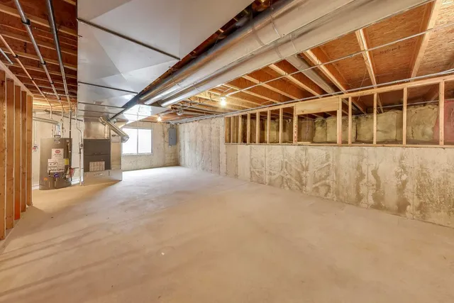 $545,000 | 490 Nuthatch Way, Lindenhurst, IL 60046