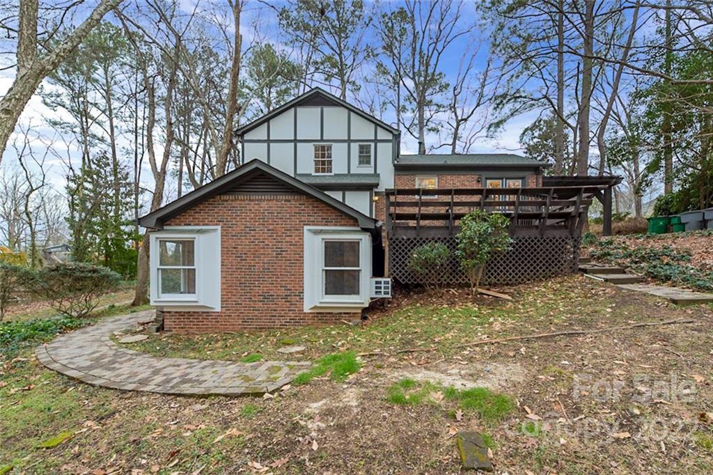 2522 Merrywood Road Charlotte, NC 28210 - Photo 7 of 21 a view of a house with a yard